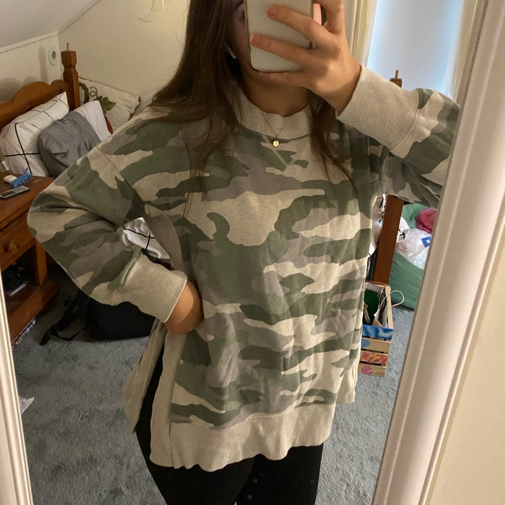 Aerie Green Camo Turtleneck Sweater